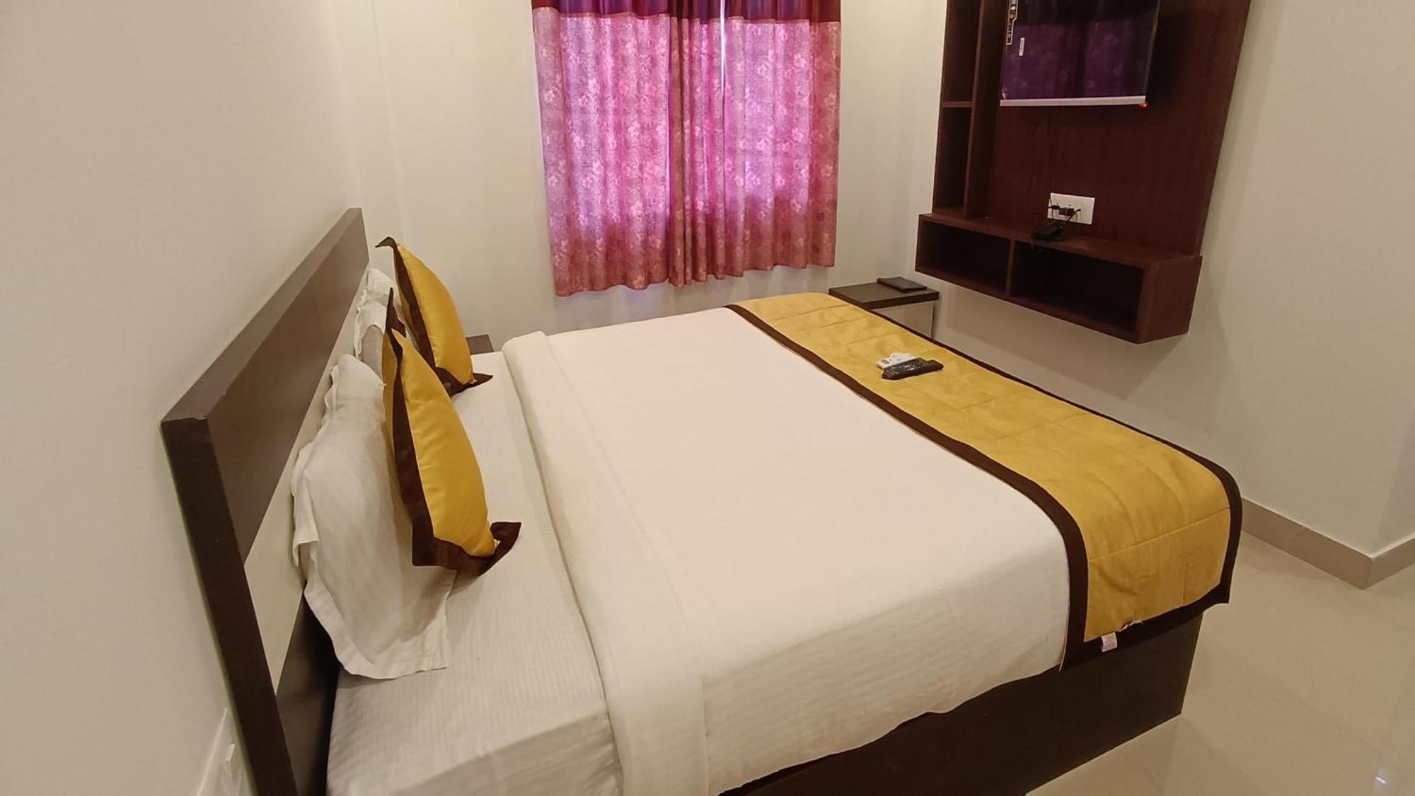 Hotel King Safire Port Blair Buitenkant foto
