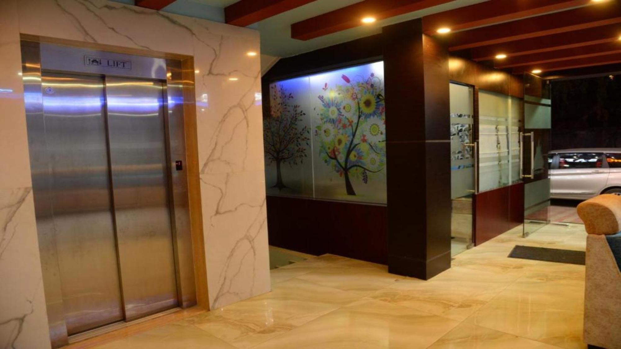 Hotel King Safire Port Blair Buitenkant foto